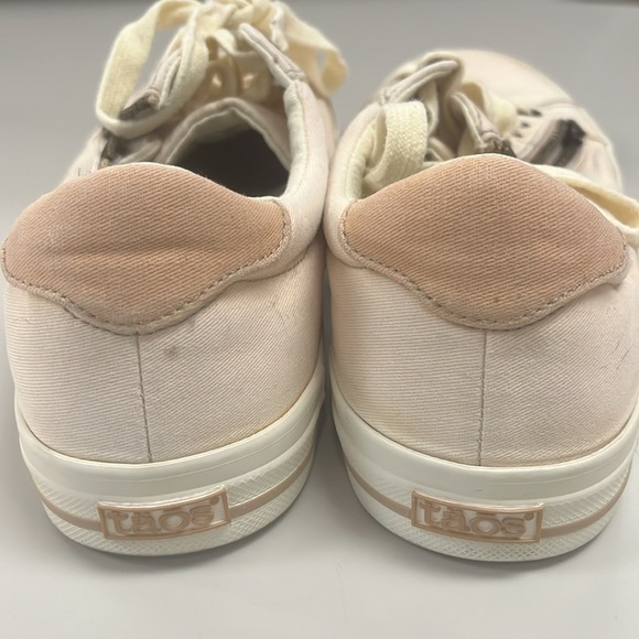 Taos Z Soul Footwear pale pink & Cream Laces & zip up Sneakers size 8 preowned - Picture 4 of 9